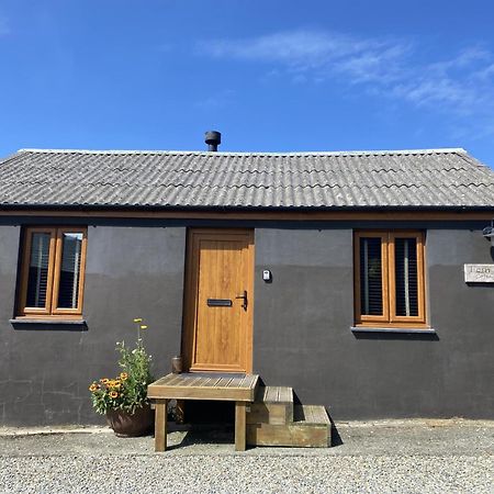 Fern Cottage - Luxurious 1 Bedroom - Blossom Farm Johnston Esterno foto