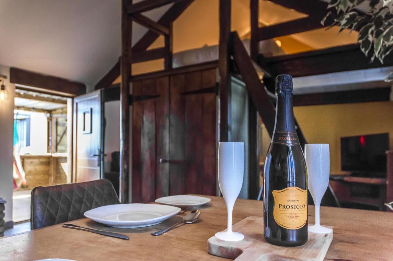 Fern Cottage - Luxurious 1 Bedroom - Blossom Farm Johnston Esterno foto