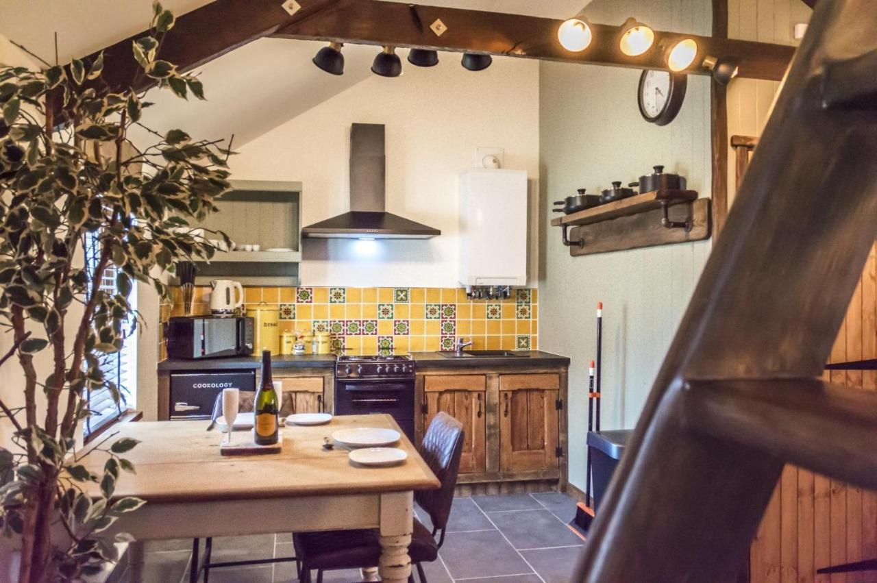 Fern Cottage - Luxurious 1 Bedroom - Blossom Farm Johnston Esterno foto